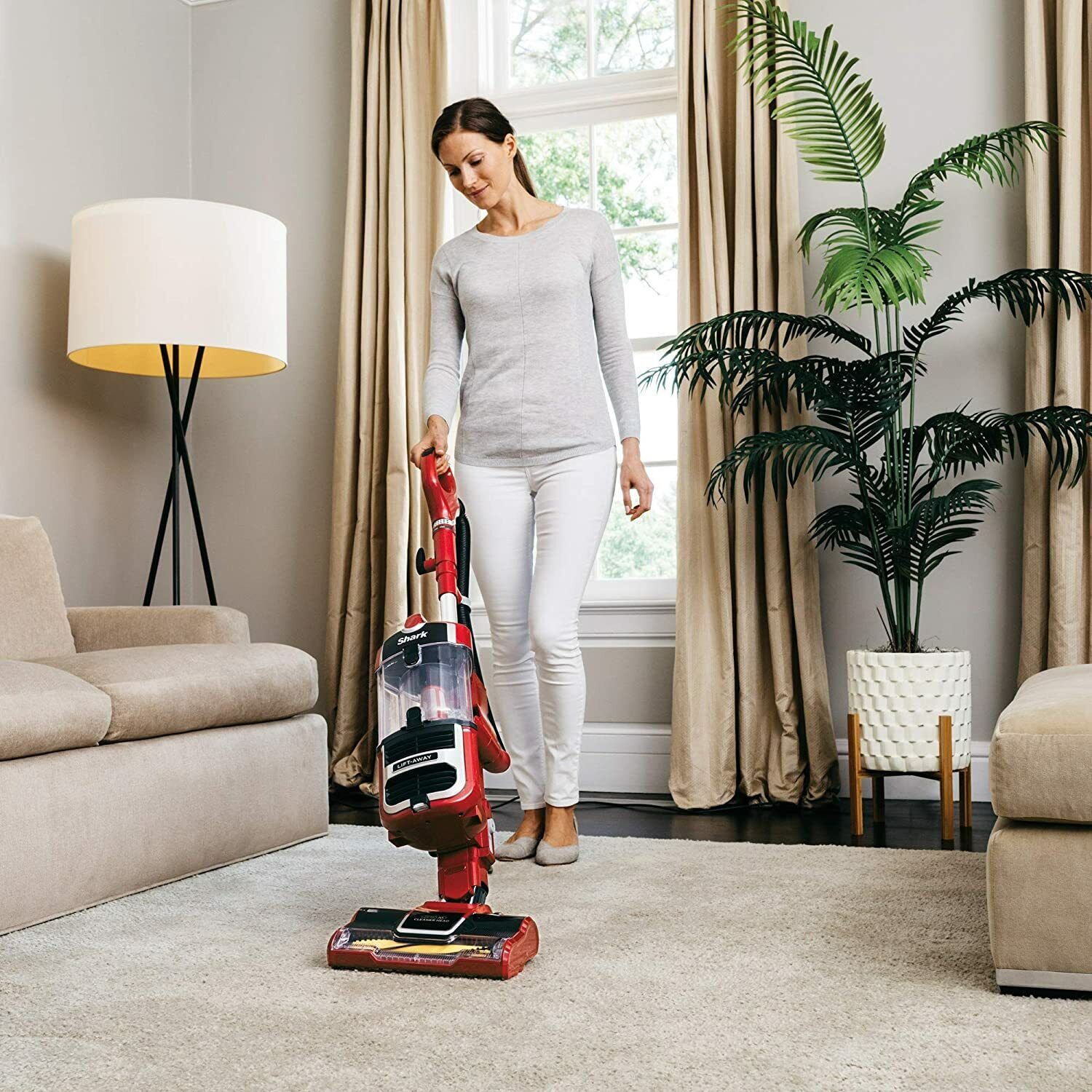 Shark ZU561 Navigator Upright Vacuum cleaning