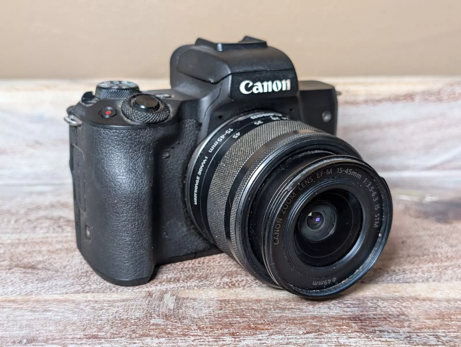 Budget-Friendly Indoor Vlogging: Top Camera Picks